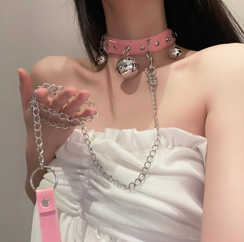 Gothic Faux Leather Choker Set | Detachable Chain Leash with Bell